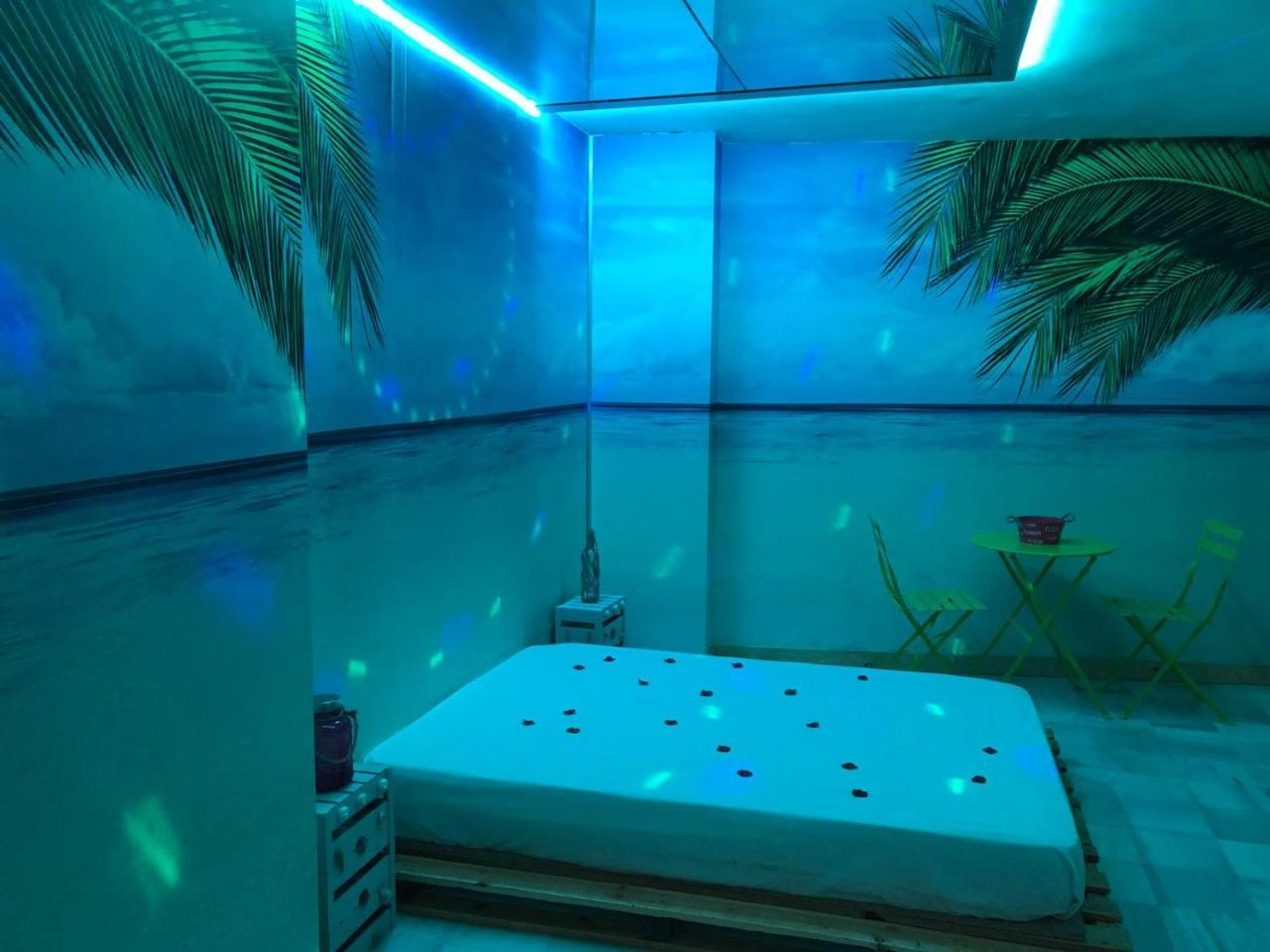 Love hotel 9 Secrets - Adults Only Granada